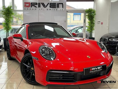 PORSCHE 911