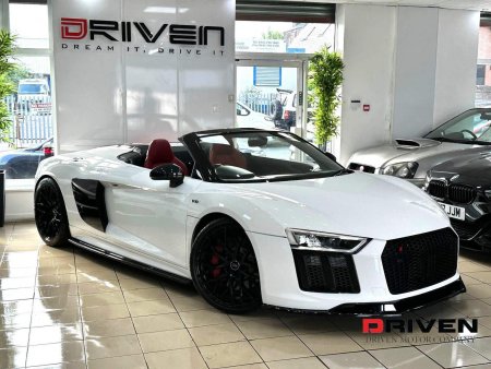 AUDI R8