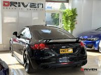 AUDI TT RS