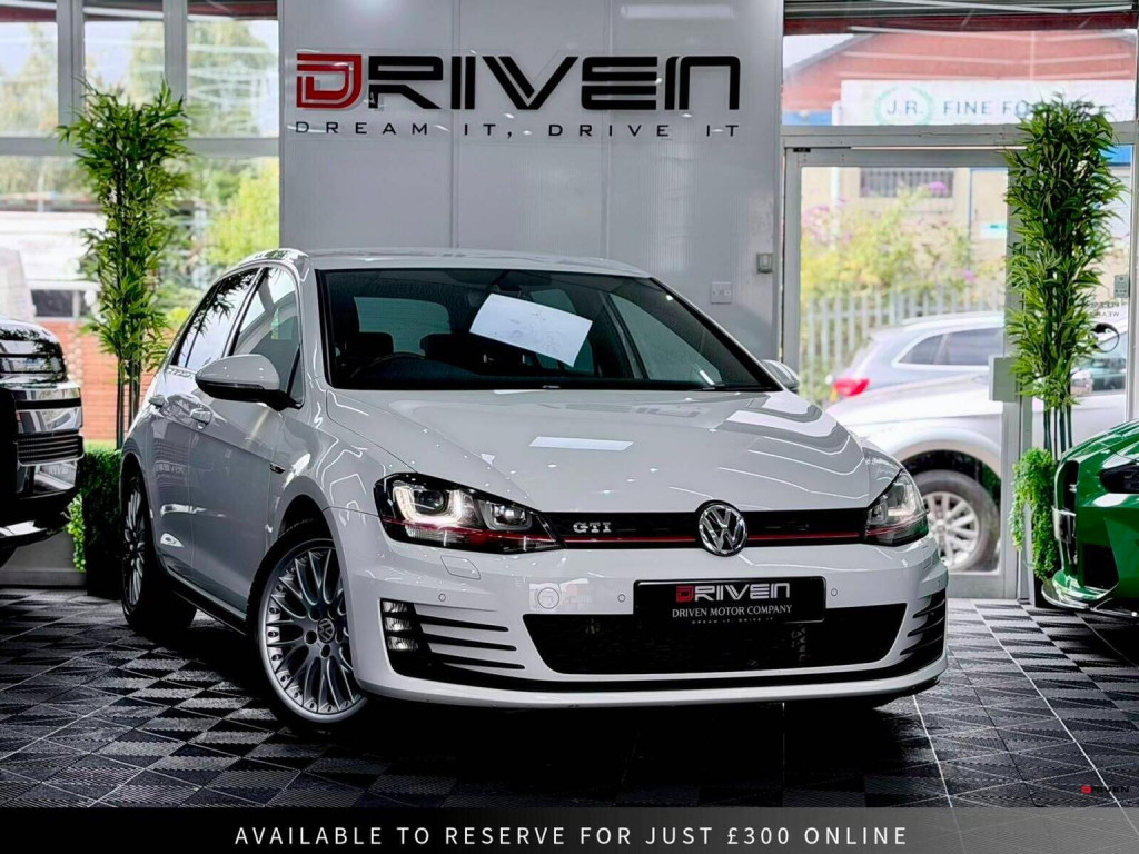 2017 Volkswagen GOLF